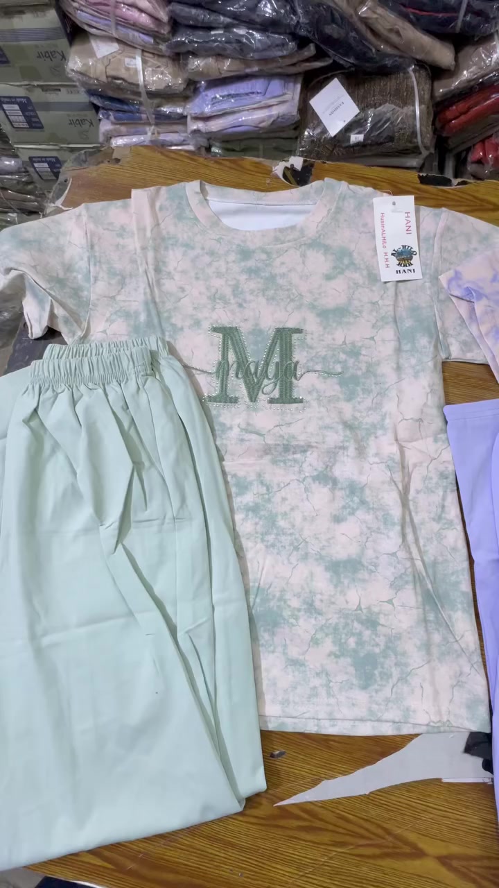 😍يالله اللهم صل وسلم على محمد وع ال محمد😍
تراك بناتي  صيفي موديلات جديدة 😍درجة الاولى عل العالم 

القياس // من ٧ سنة  الى ١١ سنوات 

السعر // 7.000 الف    السعر // 7.000 الف

العنوان مسيب السوق المسگف مجاور سوق القصابين القديم

***********
