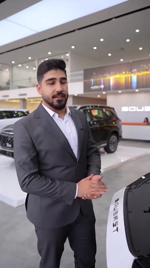 ⁨	‎سوئيست S06 1.6L PREMIUM ‎العداد: صفر كيلو متر ‎المحرك: 4 أسطوانات 1.6L  تيربو 197 حصان ‎العزم (نيوتن-م.): 290 ‎ناقل الحركة: اوتوماتيكي دبل كلاتش من 7 سرعات ‎استهلاك الوقود: 8 لتر لكل 100 كم ‎الضمان الأساسي: 6 سنوات أو 200,000 كم (أيهما أولا) ‎ضمان المحرك: 10 سنوات أو 1،000،000 كم (أيهما أولا / للمالك الأول) ‎السعر: 26,900,000 دينار عراقي (بدون رقم)  ‎المواصفات: ‎*إطارات قياس 20 إنچ ‎*فتحة سقف بانوراما 1.1 م ‎*شاشة عرض ترفيهية قياس 15.6 إنچ ‎*شاشة عدادات رقمية قياس 10.25 إنچ ‎*مقصورة الركاب من الجلد الفاخر ‎*مقعد السائق والراكب كهربائي ‎*مقاعد السائق والراكب مبردة ‎*كاميرات محيطية 540 درجة ‎*مثبت سرعة مع رادار تفاعلي  ‎*نظام مراقبة النقطة العمياء  ‎*نظام تحذير مغادرة المسار ‎* نظام المساعدة للبقاء في المسار ‎*نظام الكبح التلقائي في حالة الطوارئ ‎*نظام القيادة شبه الذاتية ‎*نظام الفرامل اليدوية الاوتوماتيكي Auto hold  ‎*نظام التحكم بنزول المنحدرات ‎*حساسات أمامية ‎*حساسات خلفية ‎*نظام التحذير من التصادم الأمامي والخلفي  ‎*نظام ابل كار بلاي واندرويد أوتو لاسلكي ‎*نظام صوتي متطور 8 سماعات من Sony  ‎*بلوتوث / هاتف السيارة ‎*إنارة محيطية لون ازرق ‎*إنارة ترحيبية ‎*صندوق كهربائي  ‎*المرايا الجانبية قابلة للطي كهربائياً ومدفئة ‎*مصابيح أمامية أوتوماتيكية LED مع مصابيح نهارية LED ‎*نظام التحكم الذكي بالإنارة العالية ‎*نظام تقنية الهواء بالايونات PM2.5 ‎*فلتر تنقية الهواء (N95) ‎*دخول ذكي (بصمة) ‎*تشغيل عن بعد ‎*خاصية إغلاق الشبابيك وفتحة السقف عن بعد  ‎*شاحن هاتف لاسلكي سريع ‎*ماسحات الزجاج الامامي مع حساس للمطر ‎*مسند الذراع الوسطي مع ثلاجة ‎*وضعيات قيادة متعددة  ‎*نظام مراقبة ضغط الإطارات ‎*وسائد هوائية امامية وجانبية عدد 6 ‎شركة آفاق الخليج للوكالات التجارية الوكيل الرسمي لسيارات سوئيست في العراق. ‎أربيل - شارع ١٠٠، مقابل طوارئ روجافا *********** *********** *********** *********** ‎بغداد - البياع، الشارع الأول مقابل المتنزه  *********** *********** *********** *********** ‎كركوك   ***********  ***********  *********** ‎دهوك   ***********  ***********  *********** ‎النجف  *********** ‎كربلاء *********** ‎السليمانية  ***********⁩⁩ #soueaststar⁩⁩⁩⁩⁩ #سوئيست #العراق🇮🇶 
