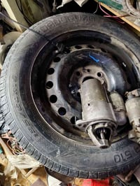 تخم ويل لكنزا قياس 15 يوجد توصيل لجميع المحافظات  07746698535