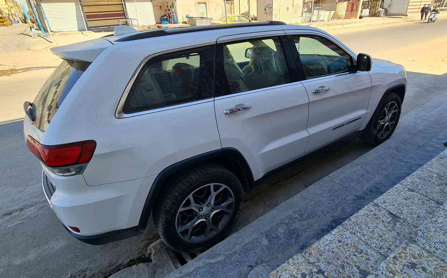 السلام عليكم قطعة نادره لمنتد ٢٠٢١
فول الفول مكفوله كفاله عامه رقم مميز 

ماشيه ٥١ الف كيلو 

غراض الشركه باسمي رقم بغداد دولي خليجيه خليجيه 

حاليا في بغداد 

السعر ٣٣٧ 

تلفون *********** 

سياره على وضع الشركه
