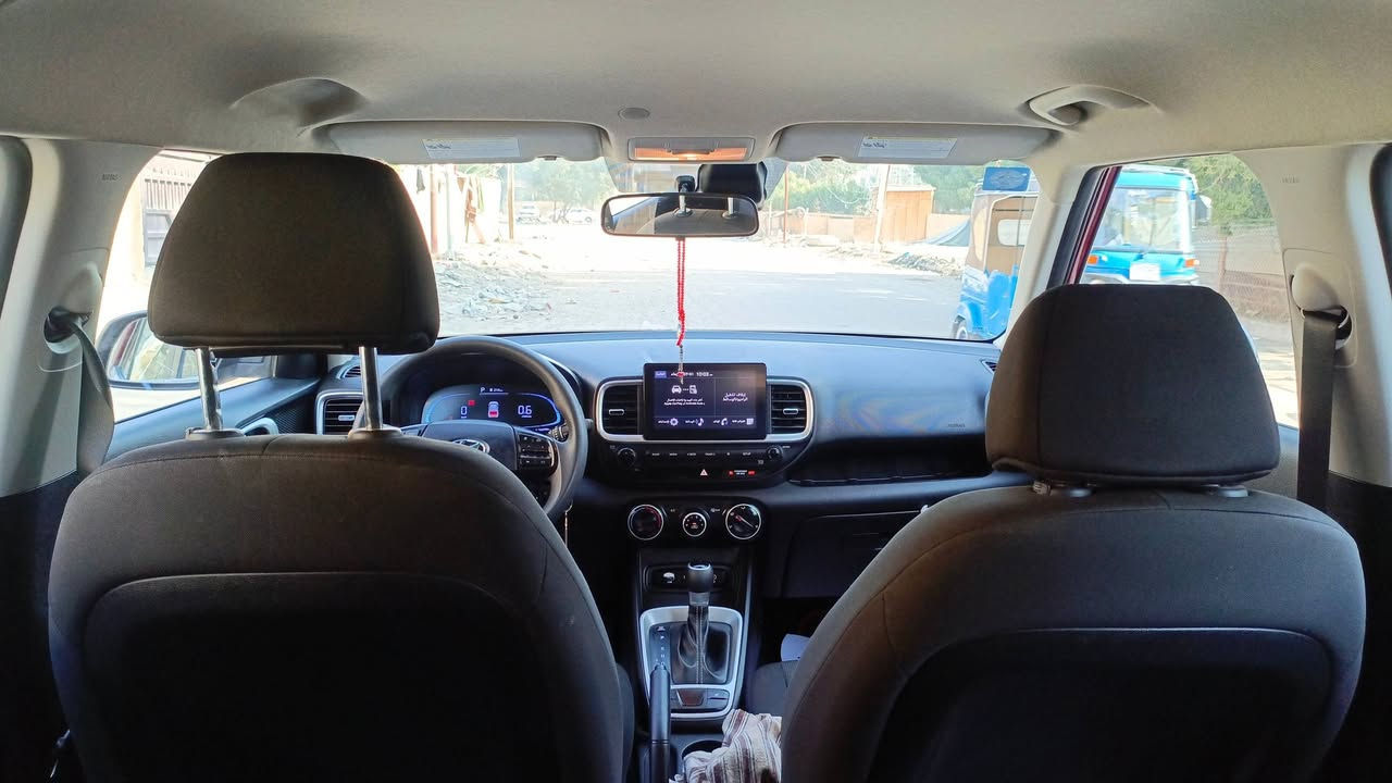 _الموديل_: 2024 كنديه🚗
_اللون_: أحمر 🔥
_الحالة_: ممتازة،  🌟
ماشيه ١٤ الف
_المواصفات_:
- محرك 1.6 لتر
- ناقل حركة أوتوماتيكي
- نظام دفع أمامي
-حادث جاملغ المامي تبديل وثاني بي صبغ على كداه الضربه
- نظام أمان متقدم
📍 _الموقع_: بغداد
💰 _السعر_: 145
📞 _للتواصل_***********
#هيونداي_فينو #سيارات_للبيع #فينو2024
