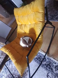 كرسي جديد • ما مستعمل • مساحتي صغيرة