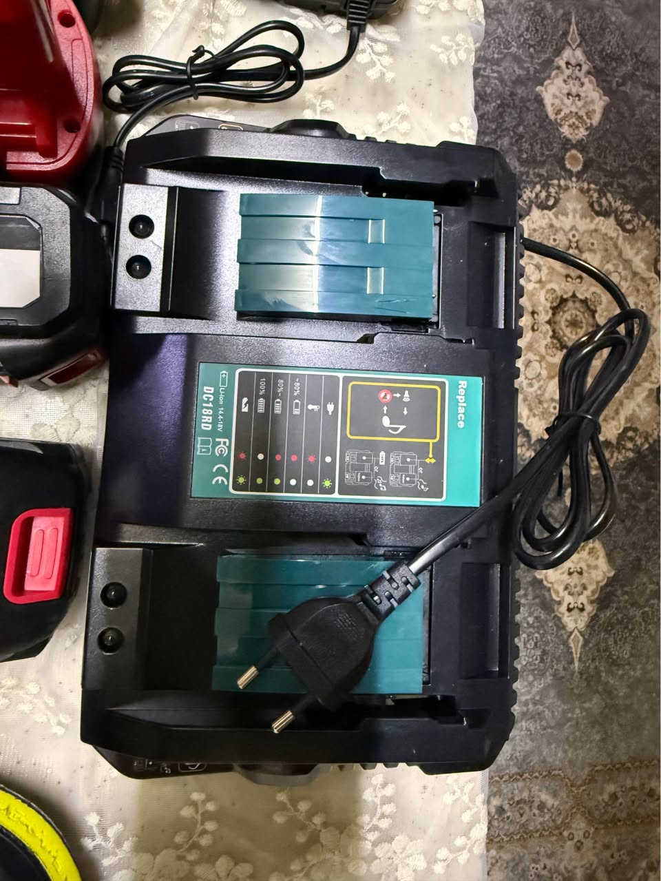 ‎هةمو جورة پاتريةك بةر دةستة پاتري بةشةرت هةموي بالةية  
بطاريات كولة دريل‎ أربيل, العراق


**إذا كنت صاحب هذا الإعلان وتريد حذفه لأي سبب، رجاءا أرسل رسالة إلى الدعم الفني**