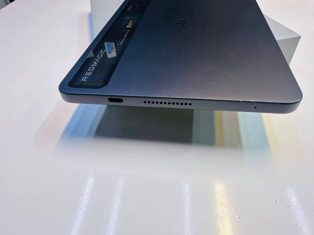 سلام عليكم
ريد ماجك استرا ذاكرة 256 نضافته 98 حجم البطارية 8200 مستخدم شي قليل مشحون 65 مره بس وكلشي موضح بصور ببجي يشغل 120 فريم 165 هرتز

سعر675

مكاني بغداد 

*********** واتساب المحمودية, بابل
