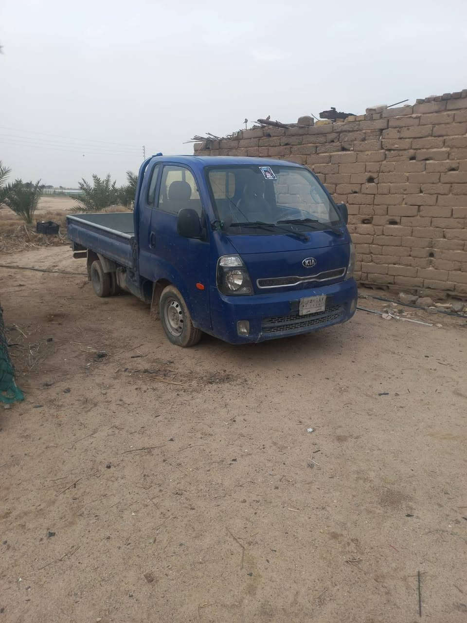 إسلام عليكم  كيه مسكر مديل 2013 اللبيع او مراوس حسب القناعة سياره نضيفه حداديه تخم تاير توه شاده مكينه مسكر 7 قبل شهرين شاده اترايك ٢٠٠ مكينه وكير جديدات. 
رقم مثنى تحويل ثاني يوم سنويه صار اله شهرين منتهيه. 
مكانه بصره سفان. شراي. يتصل *********** موجود وتساب.
مكلف بنشر.
سعره 83
