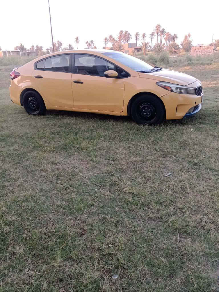 فورتي للبيع موديل 18جاهزه السعر 120وبيه مجال العنون بغداد اتصل ودلل ***********
