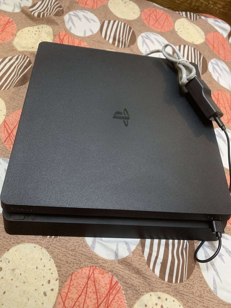 Ps4سلم مهكر
جهاز نضام ١١ تهكيره قطعه  يعني يشغل جميع الالعاب وتكدر تحوله قرص ب٥ الف لوك ستيكر 
استخدام بيت جهاز كلش نضيف 
السعر 280 ويرهم مراوس ويا سيريس
*********** ااتصال وبي واتساب
