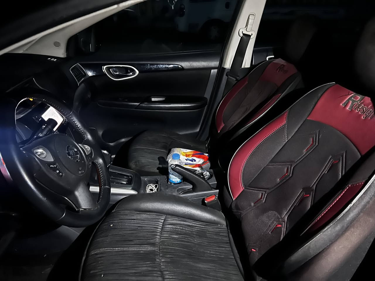 نيسان سنترا 2018 SV
فول مواصفات عدى الفتحة 

نضام ECO و SPORT

سيارة صدر جديد سويناه 

سيارة قطعة وحدة فقط

سيارة نصبتهة حلوة 

رقم بغداد هزة جديدة 

بصمة گير اوتماتيك 

جنطة كبيرة وداخل السيارة كبير وواسع

سيارة بيهة اضوية قوية وزنون

السيارة سعرهة 90 وبيهة مجال بسيط

تواصل: ***********
