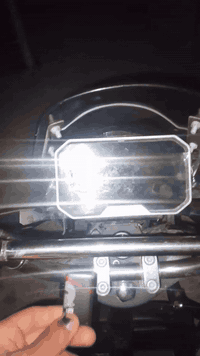 موطور همر نوعيه الماسه موديل 2025 موطور جديد لك نضام 6 ابلادي  بطاريات فول بطارياته جدد لك  كلهن يقرن 10ونص وعل الفحص موطور جاهز من كلشي كهربائيته كله شغاله لايت عالي ناصي زنون اشاير هورن كله شغال نضام بك رجوع للخلف نضام دبل اشاره نضام تشغيل عن بعد جهاز مانع سرقه بصمات اثنين تشغيل كارتات وبصمه واسويج موطور جديد لك ستاند موبايل مع شاحنه مال موبايل طوبات ضوءيه ابلاديات عدد (3)  موطور جديد لك من موطور احلا من الصور تعال شوفه تايرات جدد جوبلس امامي خلفي ملف 2500   موطور نشط حيل طياره نضام 4 كير مع مثبت سرعه السعر 650  وبي مجال للشراي العنوان الفلوجة حي نزال يم الرعاية الاجتماعية ***********//***********  واتساب عل الكورك
