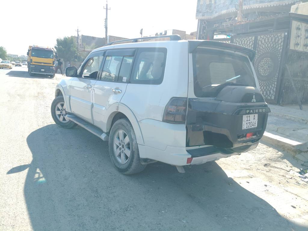 السلام عليكم باجيرو 2008 للبيع او مراوس  فووول مواصفات محرك 3000 محدث لگزز بيهة صبغ جاملغ مباوك شبر بلبنيد شبر بلباب توحيد لون محرك كير كهربائيات خير من الله مكاني بغداد الشعب للاستفسار *********** بغداد, العراق
