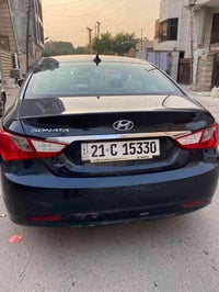 سوناتا 2012 وارد امريكي حادث وسونار مرفق مع الصور بجم كبس وبدون ايرباك...