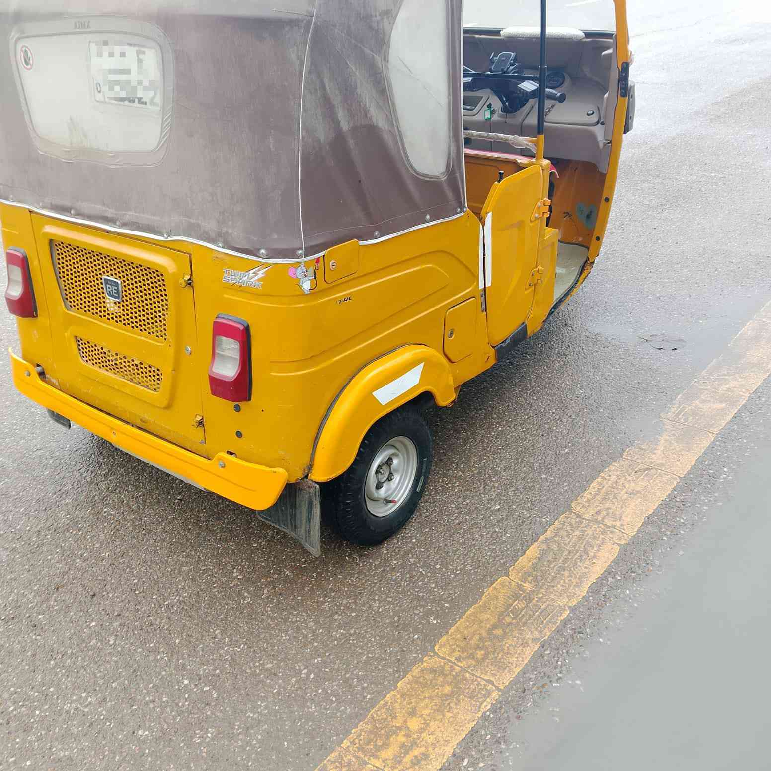 سلام عليكم تكتك لبيع موديل 21 شهر 11 رقم بغداد نكليزي تكتك بيهه طخه يم لبكلايت بارد تكتك حلوه ستفسار ***********
