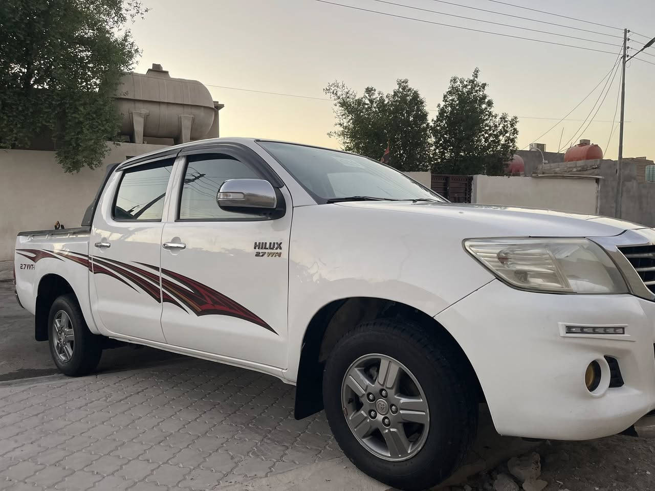 السلام عليكم 

للبيع او مراوس 

فلاونزه موديل 14 كير اوتماتيك شاصي 19 الساير فول مواصفات بيه صبغ وبارد اجزاء  بسيطه وكلشي واضح بالسونار  رقم ذي قار مكاني بالبصره بالزبير مكينه ما مفتوحه كير كفاله شاصي كفاله تخم تاير برجستون حداده جاهزه السياره للبيع  السعر 188 قفل  كلش وهذا رقمي 
متواجد خاص شنو عندك مراوس عادي


**إذا كنت صاحب هذا الإعلان وتريد حذفه لأي سبب، رجاءا أرسل رسالة إلى الدعم الفني**