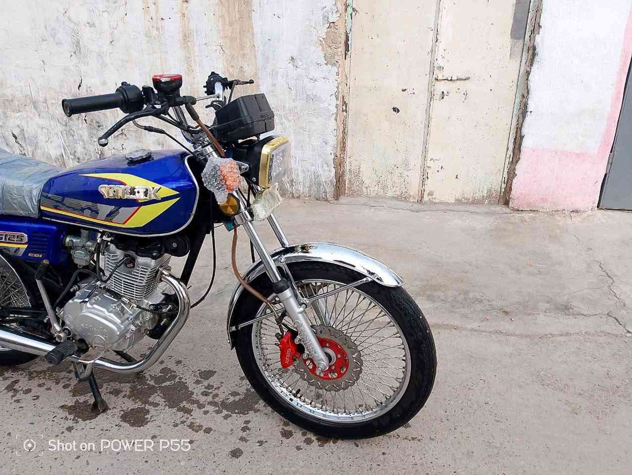 سلام عليكم دراجه تايكر 2024 كله شغاله اوراق كرتونيه مكاني ديالى الوجيهيه ⬅️ السعر 550 وبيه مجال اتصل ودلل***********
