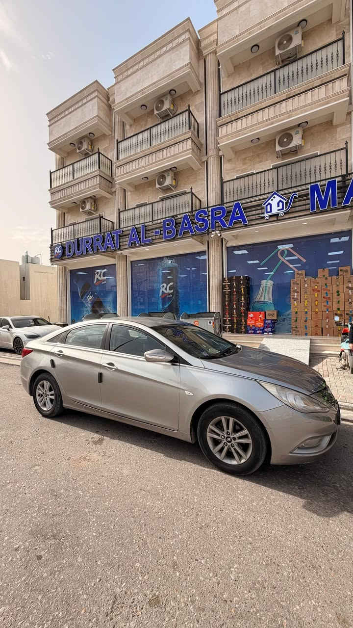 السلام عليكم   ادوات بيه كصه جنطه محرك 2000 عاز انسه صرف البانزين سيارة رقم وسنويه شمالي تبريد وتدفئه تخم تاير كلشي بيهه جديد كاميرا شاشه خلفيه سياره جاهزه شغل وطلع العنوان بصره مكلف بالنشر  التواصل ع هاذا رقم ***********
