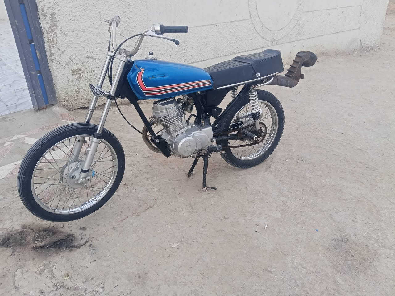 للبيع نامه شلامجه تعمير 24
مفتوحه ولفات فقط شلعه فولل 
سبايدر باكستاني دراجه جديده 
السعر خاص *********** ناصريه مركز الحولي الجديد
