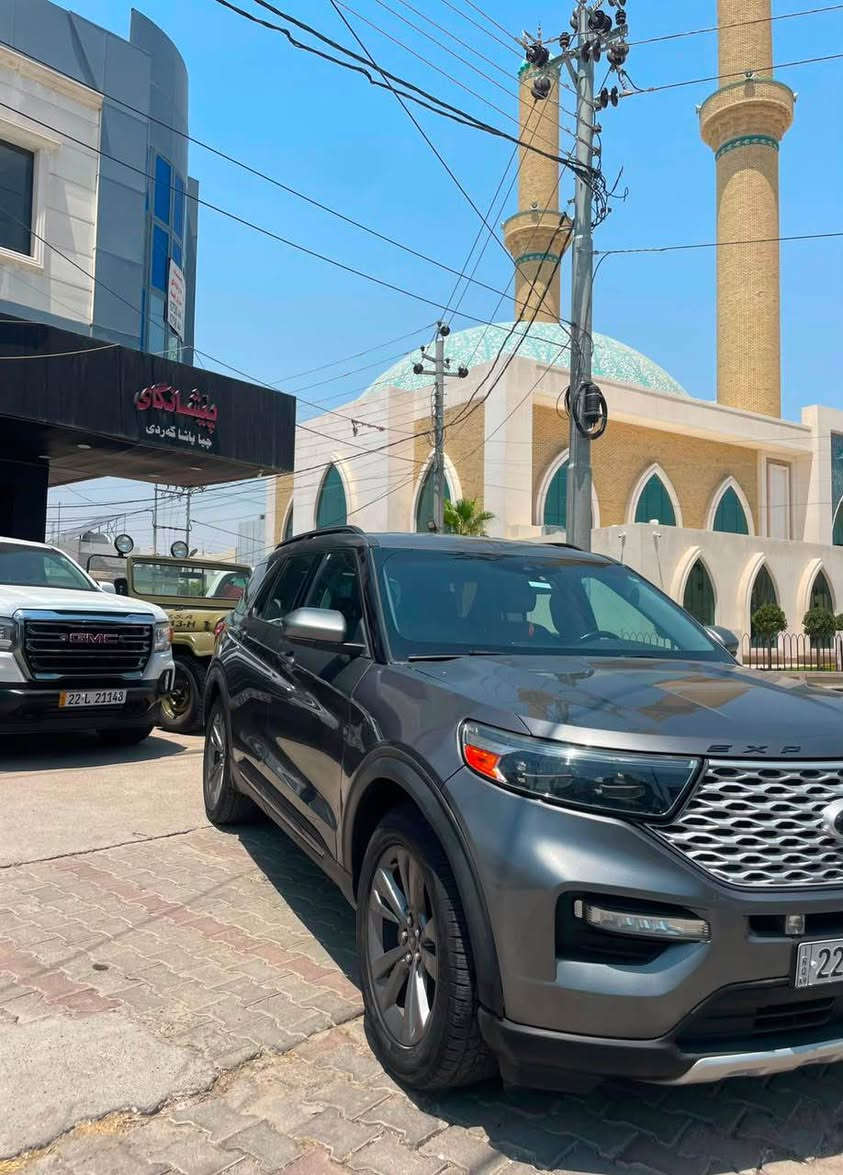 Ford explorer    
model  2021 XLT 
تەنها بۆنیت سبوغ
بێ ناوگرتن ، ئێرباگ سوکان و شان 
مەکینە / V4.2.3 کەپس 
ڕۆیشتن / ١١٣ هەزار کم 
ڕەقەم و سەنەوی نوێیە

نرخ / ٢٠٥ $ و مەجال
*********** whats app📞 أربيل, العراق
