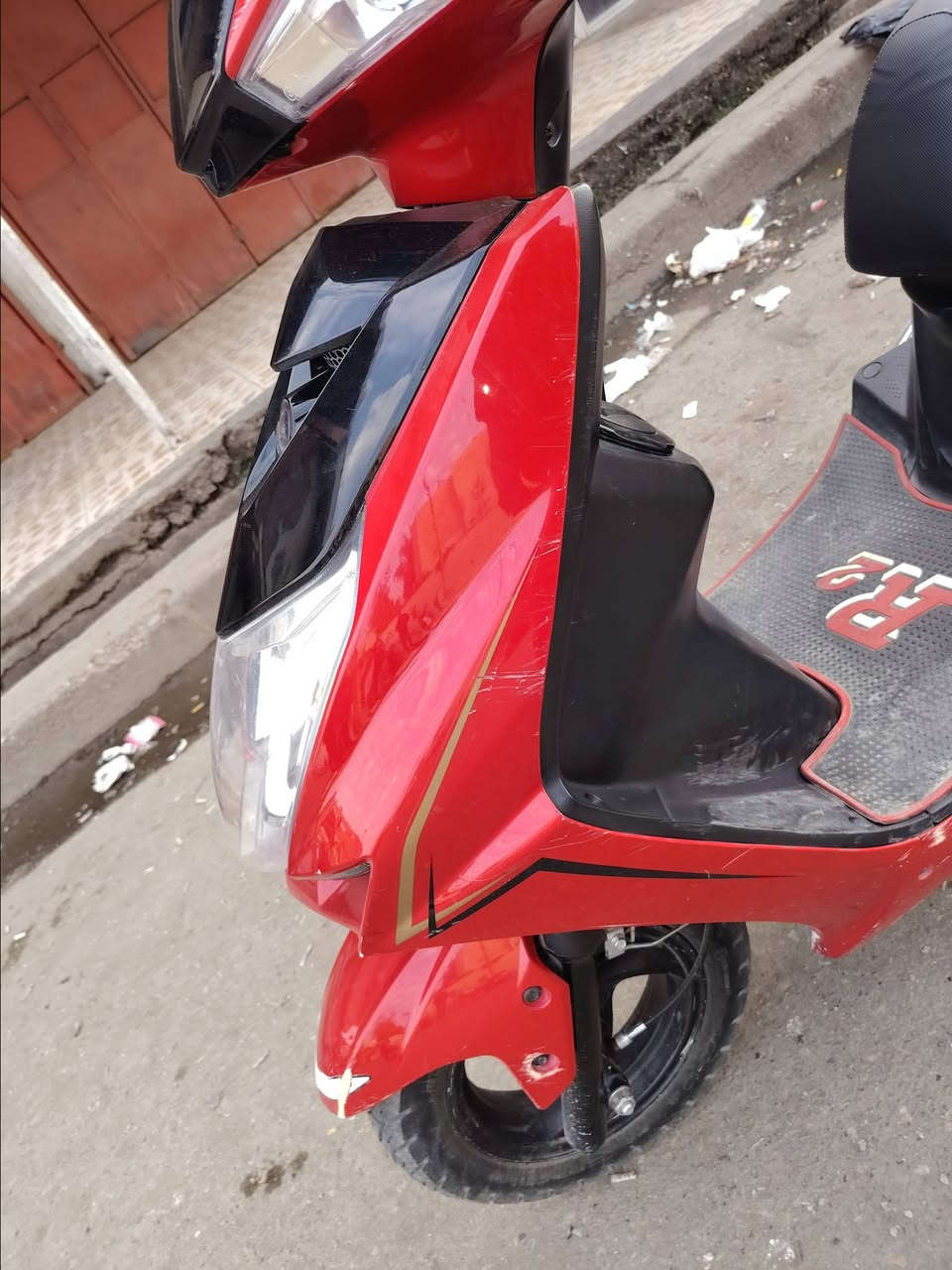 ماكس سكنس S ياباني موديل 2023 شرط الفحص السعر ٦٥٠ وبيها مجال *********** وتساب 2
