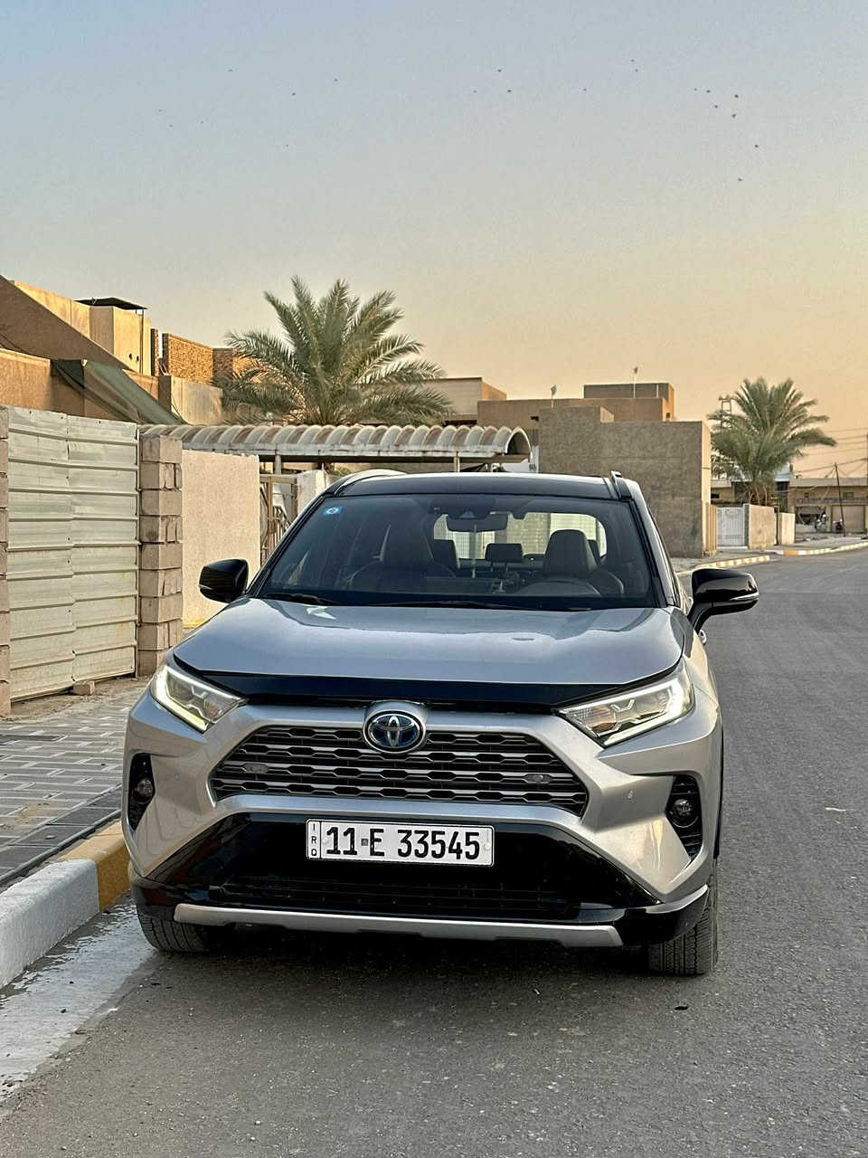 مرحبا شباب 
راف فور ٢٠٢١ امريكي  هايبرد 
فول مواصفات 
ماشية ٧٣ الف كيلو 
هذا حادثهة ومصبوغة عام 
سعرها ١٨٠ ورقة وبيها مجال بسيط 

التفاصيل البقية ع الاتصال 
*********** 
مكاني حلة ش ٤٠ 

اذا ما عجبتك سوي روحك ما شفتها وان شاء الله تحصل احسن منها
