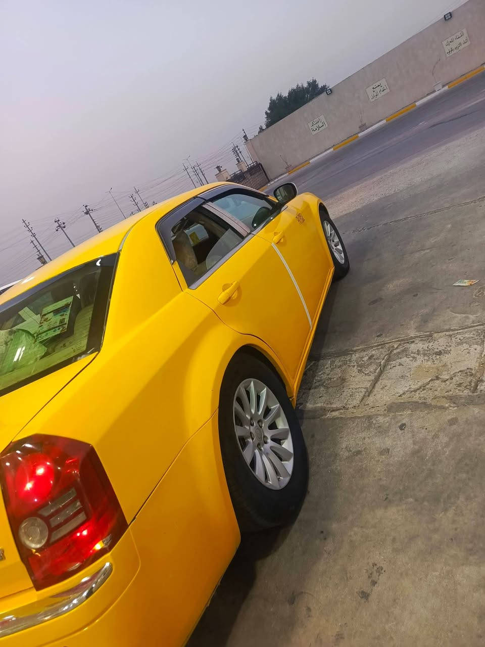 السلام عليكم اوباما 2007 معلايه 2010 سياره باسمي رقم الدولي هيئه مصفره غرامات مصفره سياره جاهزه حداديه جديده تبريد جديد خطها بغداد كربلاء السعر 75  مكان   السياره بصره ***********
