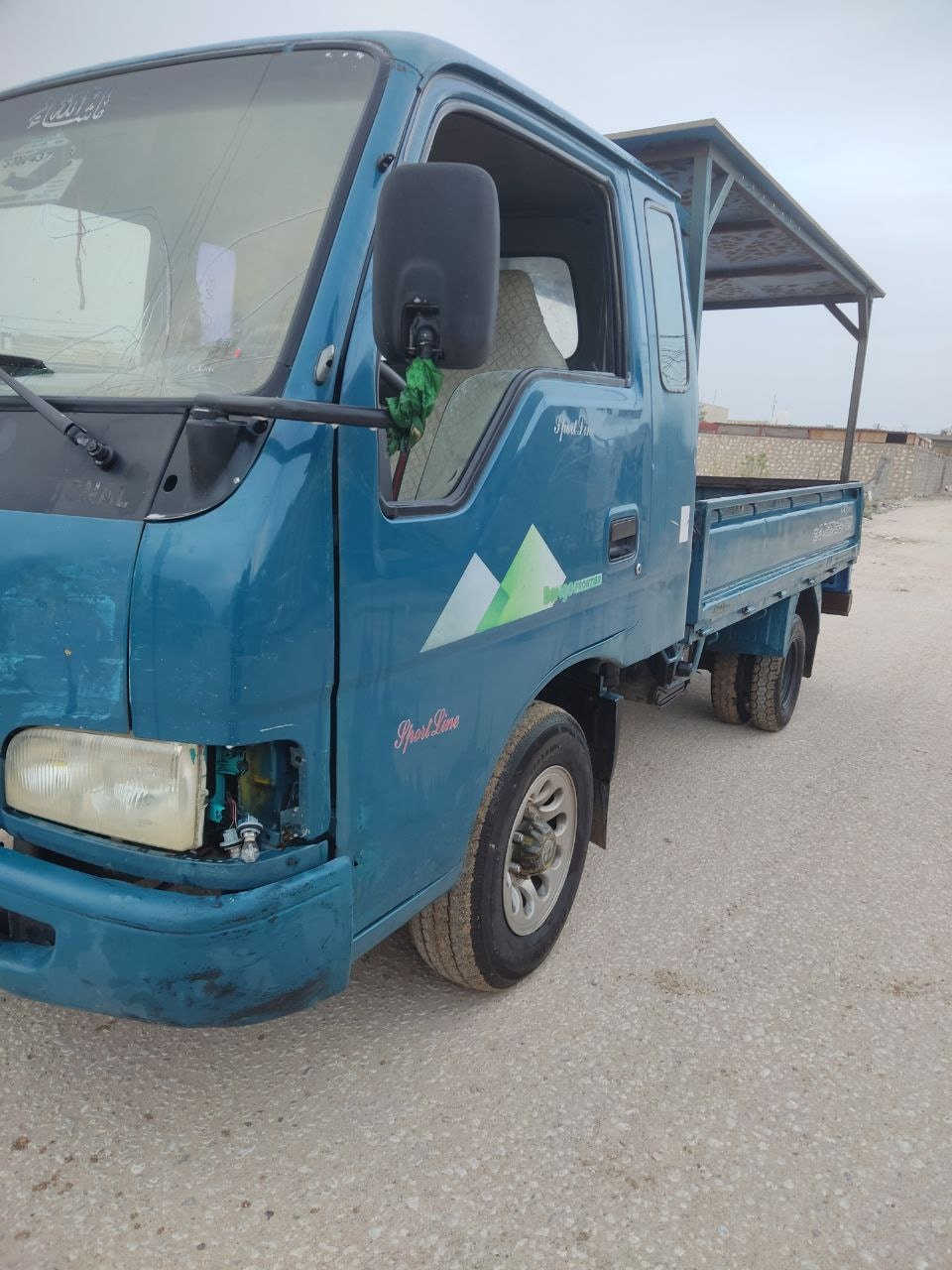 السلام عليكم كيا فونتيره للبيع مديل 1998 مكينه كير حداديه خير من الله سياره بلاديه بس الدواير والدوس مصبوغات شاصي رقم شاصي خير من الله سياره جاهزه تحويل مباشر للستفسار *********** السعر 57 وبيه مجال
