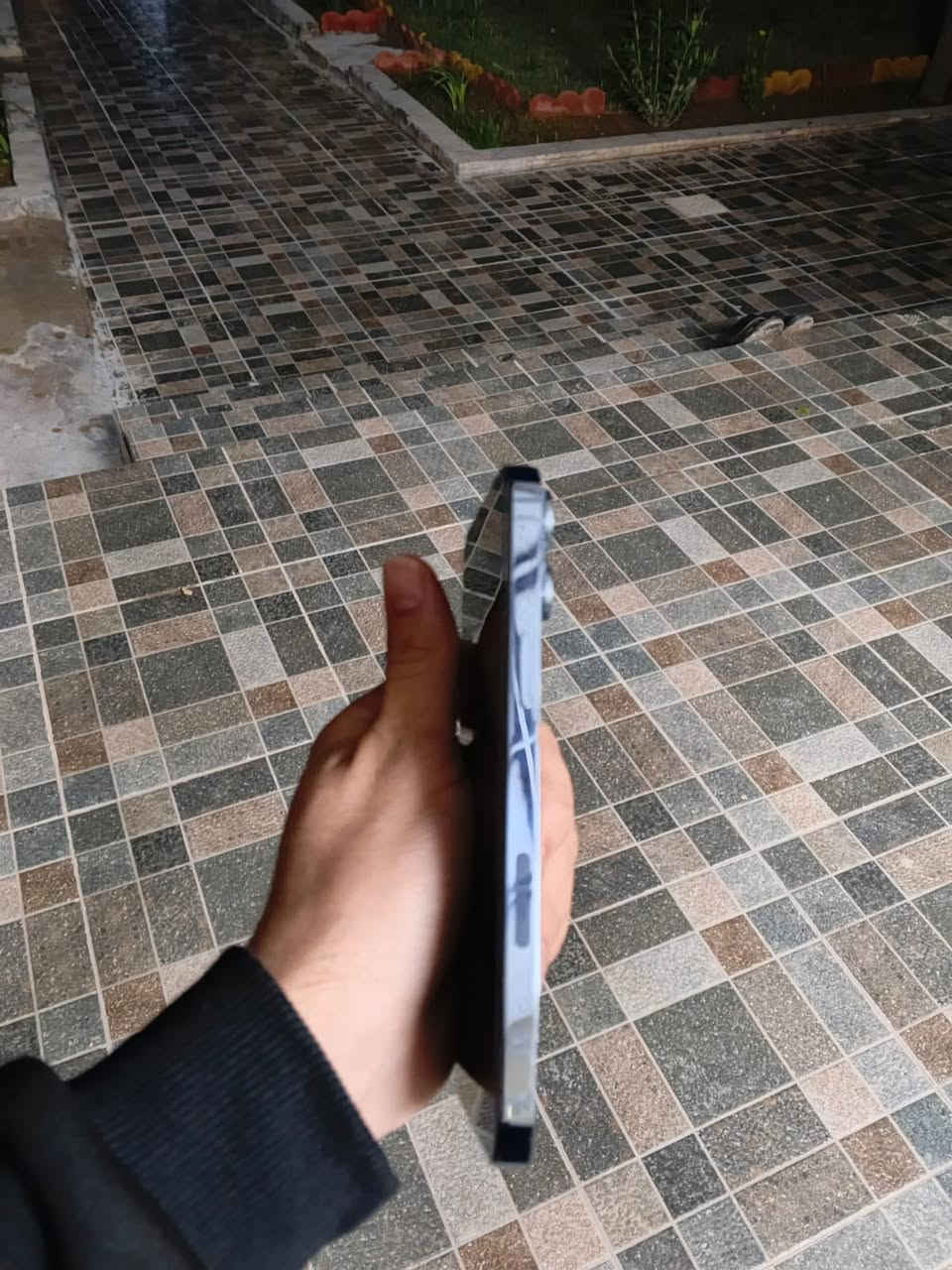 السلام عليكم
١٣ برو ماكس 
تك ١٢٨
بطارية ٨٥
جهاز امريكي نورمال شرط غراض موجود كارتون وشاحنة
مملعوب بي ولامفتوح 
650 بي مجال


**إذا كنت صاحب هذا الإعلان وتريد حذفه لأي سبب، رجاءا أرسل رسالة إلى الدعم الفني**