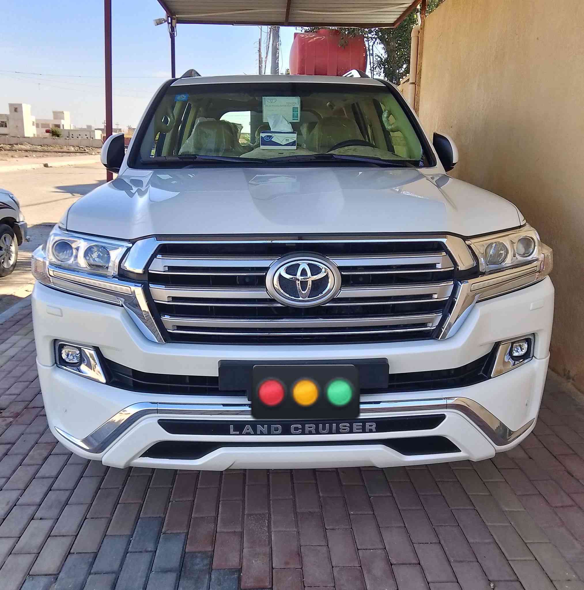 السلام عليكم
سياره نوع لاندكروز للبيع
الموديل /2017
مواصفات السياره /البريم
ممشى السياره /75km
رقم السياره / بغداد
للأستفسار اتصل على هذا الرقم /***********
