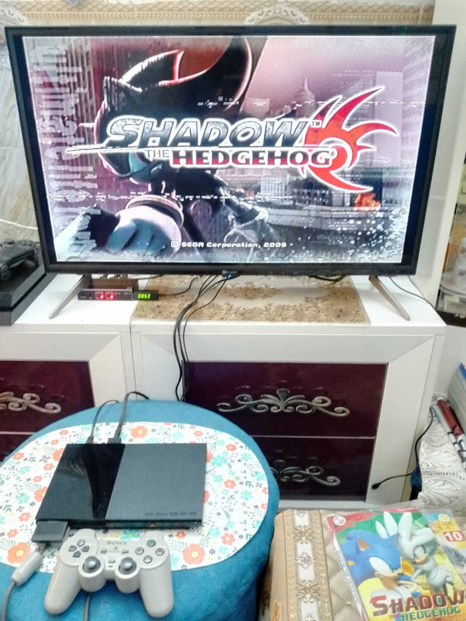 السلام عليكم.للبيع بلي2 سلم نظيف جدآجدآ.+جوستكات عدد2اصليات بس الكير اليسرة شوية تعبان.+ميموري وكيبلات الكهرباء والصورة.+اقراص عدد9 متنوعة.العنوان الفحامة قرب الجزيرة السياحية.مبايل***********.مع الشكر الجزيل للادمن + السعر 25 الف
