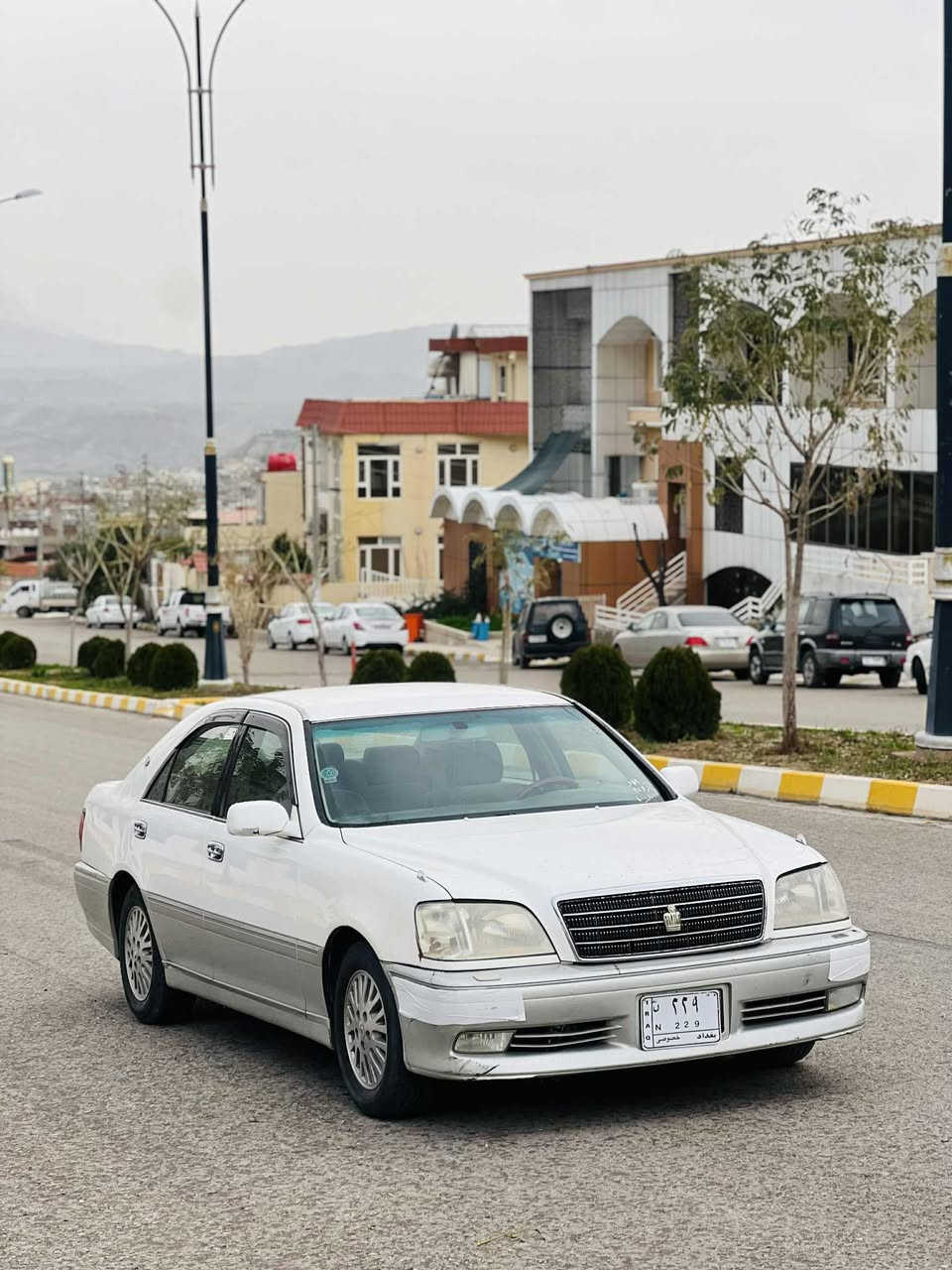 مەلىکە موس داشبول  نەجەف دىفۆڕێ بچوکە  زۆڕ ڕێکو پێکە ماڵێ دۆستە ىەک پارچەو پەڵەىە بۆىاخە نمونەو تاىبەت 46گەڵاو مەجالێ کەم شوىن دەربەنىخان ***********
