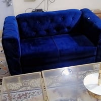 ١٢ مقعد • ميز بلازما • حي الجهاد