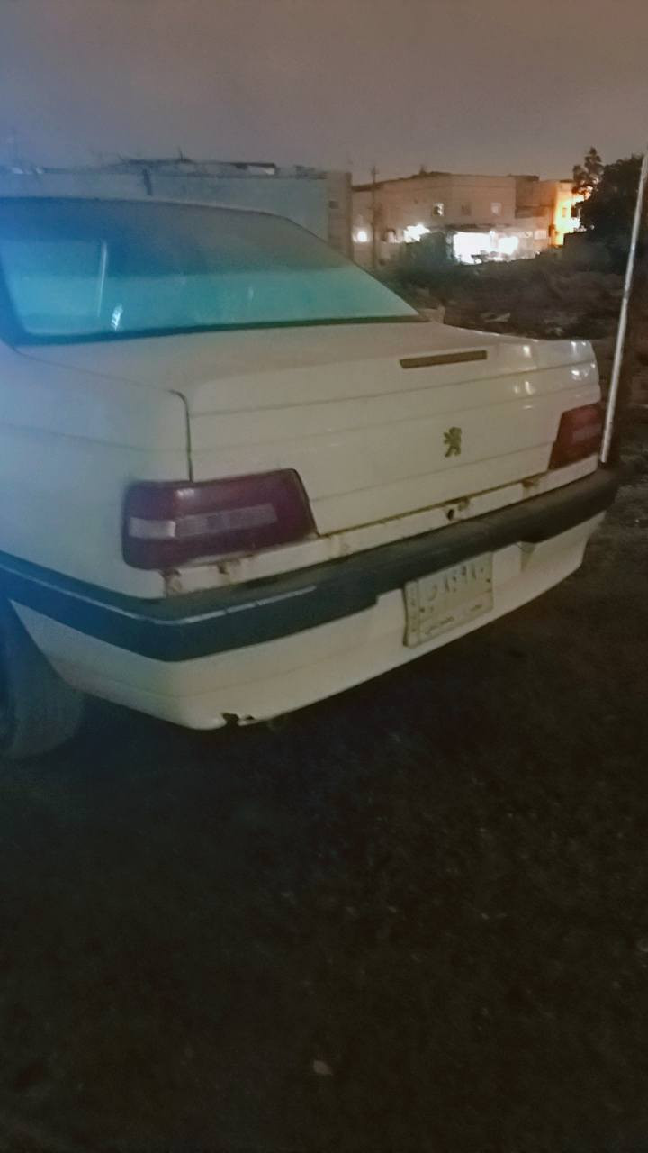 السياره بيج باص 705 سعرها 18 بها مجال مكان بصره
