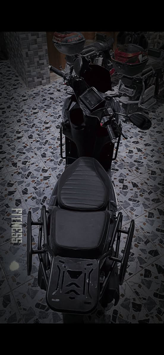 سلام عليكم اباجي بانزين للبيع بعده جديد ماشي 320كيلو بعده زيرو تفاصيل خاص


**إذا كنت صاحب هذا الإعلان وتريد حذفه لأي سبب، رجاءا أرسل رسالة إلى الدعم الفني**