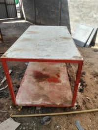 غراض لبيع جدر وميز جديد عنوان امين ركية وسكينة لستفسار 07719444857