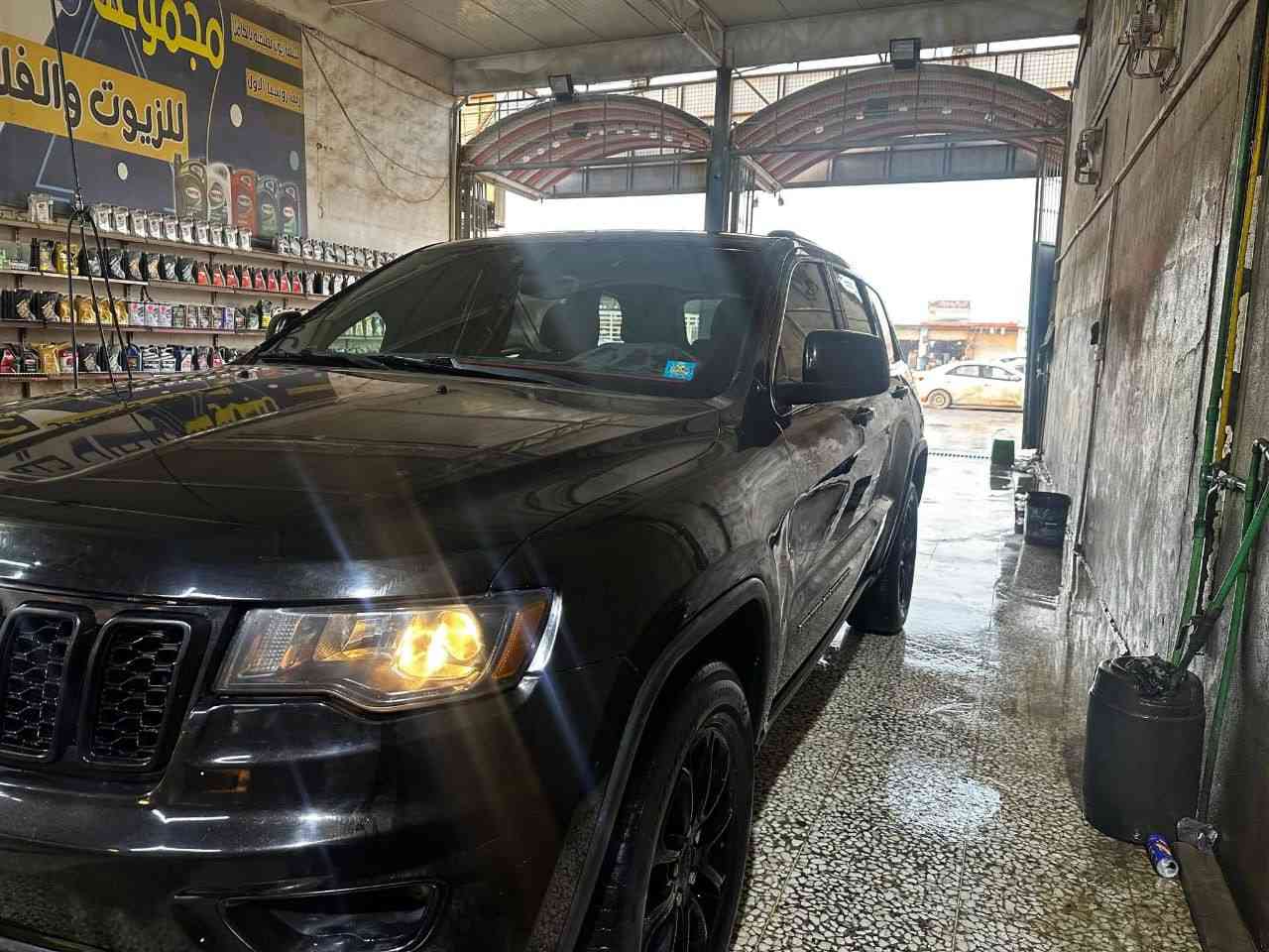 جيب شيروكي 17 
السعر 190 وبيه مجال 
او مراوس باقل


**إذا كنت صاحب هذا الإعلان وتريد حذفه لأي سبب، رجاءا أرسل رسالة إلى الدعم الفني**