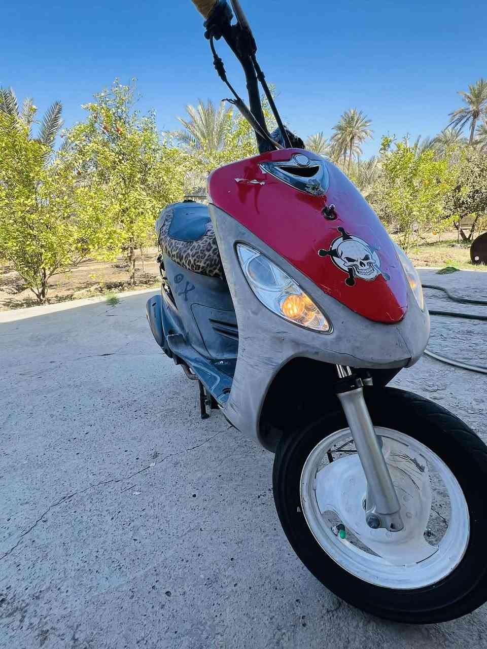 يا الله السلام عليكم ماكس منغولي كامله غراضه ختم واحد كل الغراض ولون ابيض دراجه مكينه 55رياضي جديده دراجه كله بلاديه حته غراضه موجوده كلهن مكاني الحله السعر 300وبيه مجال حك ضيافه التصال على رقم ***********
