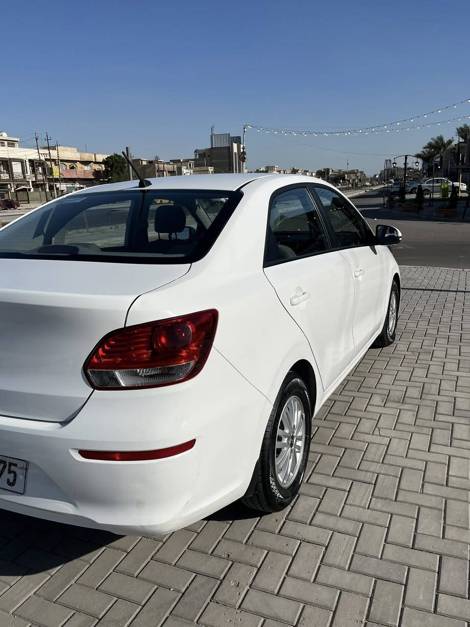 السلام عليكم ورحمة الله وبركاته
للبيع كيا بيكاس موديل 2024 خليجي استلام باركود
محرك دوش وكير AT 
ماشيه 9 الف 
السيارة جديدة بمعنى الكلمة
رقم بغداد دولي بأسمي تحويل ثاني يوم 
محرك كير صدر تبريد ع وضع الشركه 
كفالة عامة من الصبغ والمعجون 
مابيها اي نقص 
مواصفاتها 
ويل كب 
4 دسك 
تحكم ستيرن 
اشاير بالمري 
سنتر لوك 
شادلها شاشة وكامرة أصليات ب200 الف
السعر 120 وبيها مجال بسيط 
العنوان بغداد حي الجهاد 
***********
