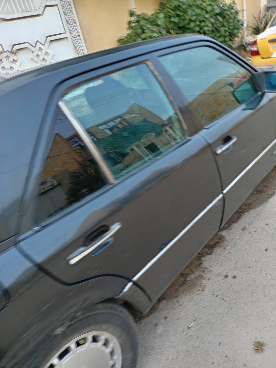 مارسدس دب نظيف سياره جاهزه رقم ميسان هاتف *********** سعر 45 مكينه كير حدادديه تايرات كلش نظيف
