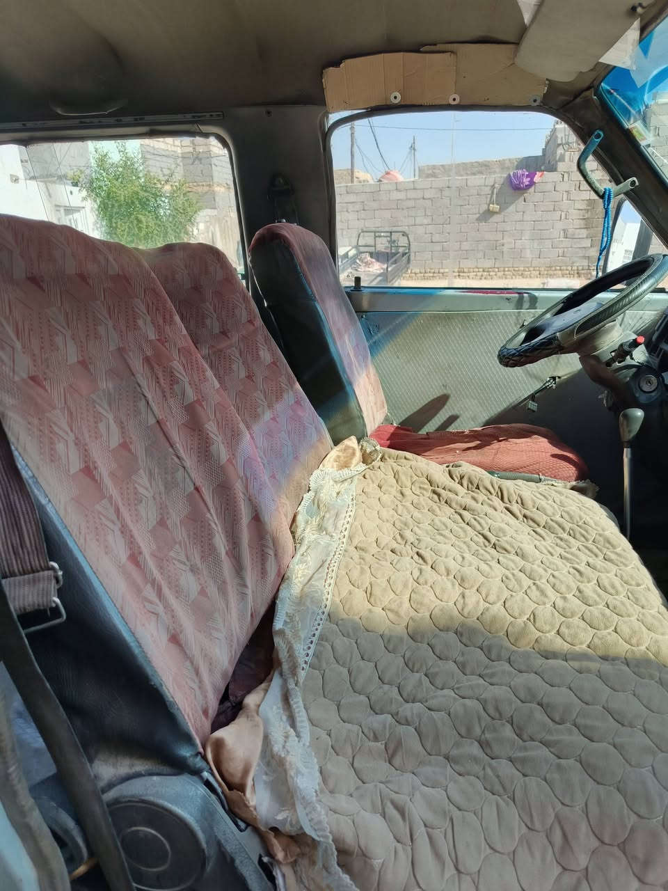 كيه بسته للبيع مكينه وحداديه وكير عل شرط رقم بصره سياره جديده عوزها صبغ بيها وكاله عامه مطلوبه هيئه 725السعر 28وبيها مجال


**إذا كنت صاحب هذا الإعلان وتريد حذفه لأي سبب، رجاءا أرسل رسالة إلى الدعم الفني**