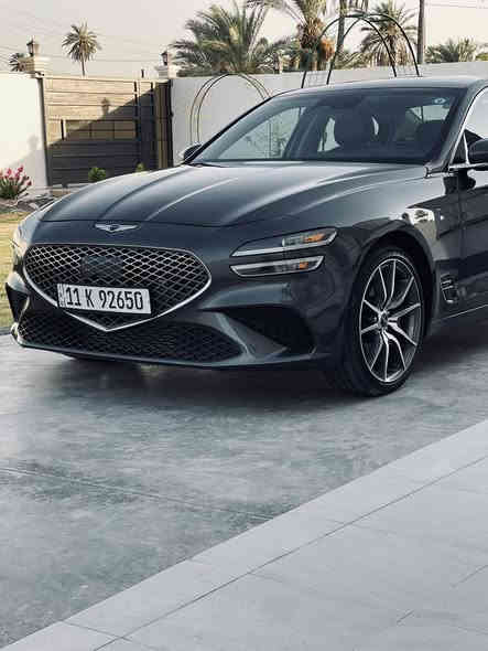 ⚜️للبيع جينيسز G70 موديل 2023⚜️
المواصفات : 

⚜️گشنات كهرباء جلد 
⚜️ تبريد قطعتين 
⚜️اشارة ترحيب 
⚜️تشغيل عن بعد 
⚜️اوتو هولد 
⚜️اوضاع القياده 5 سبورت - سبورت بلاس - أيكو - سمارت - مخصص )
⚜️نقاط عمياء 
⚜️تحكم  مع شفتات 
⚜️مُحرك السياره  أربعة سلندر : 2.0 AWD تيربو گير 8 سرعات - 252 حصان
⚜️نظام تحذير مغادرة المسار. 
⚜️نظام المساعدة في الحفاظ على المسار. 
⚜️نظام المساعدة في تجنب الاصطدام الأمامي. رادار 
⚜️نظام تثبيت السرعة التكيفي. 
⚜️زجاج عازل صوت وحراره 
⚜️شاشه 12.3 بوصة  
⚜️فور ويل إطار السياره ١٩ 
 🔺الضرر : بنيد فقط وگصيته من امريكا مطابق للكود واللون يعني بسونار يطلع فتح بنيد فقط والباقي كفاله 
  
🔹السعر 220
🔹للأستفسار : ***********
