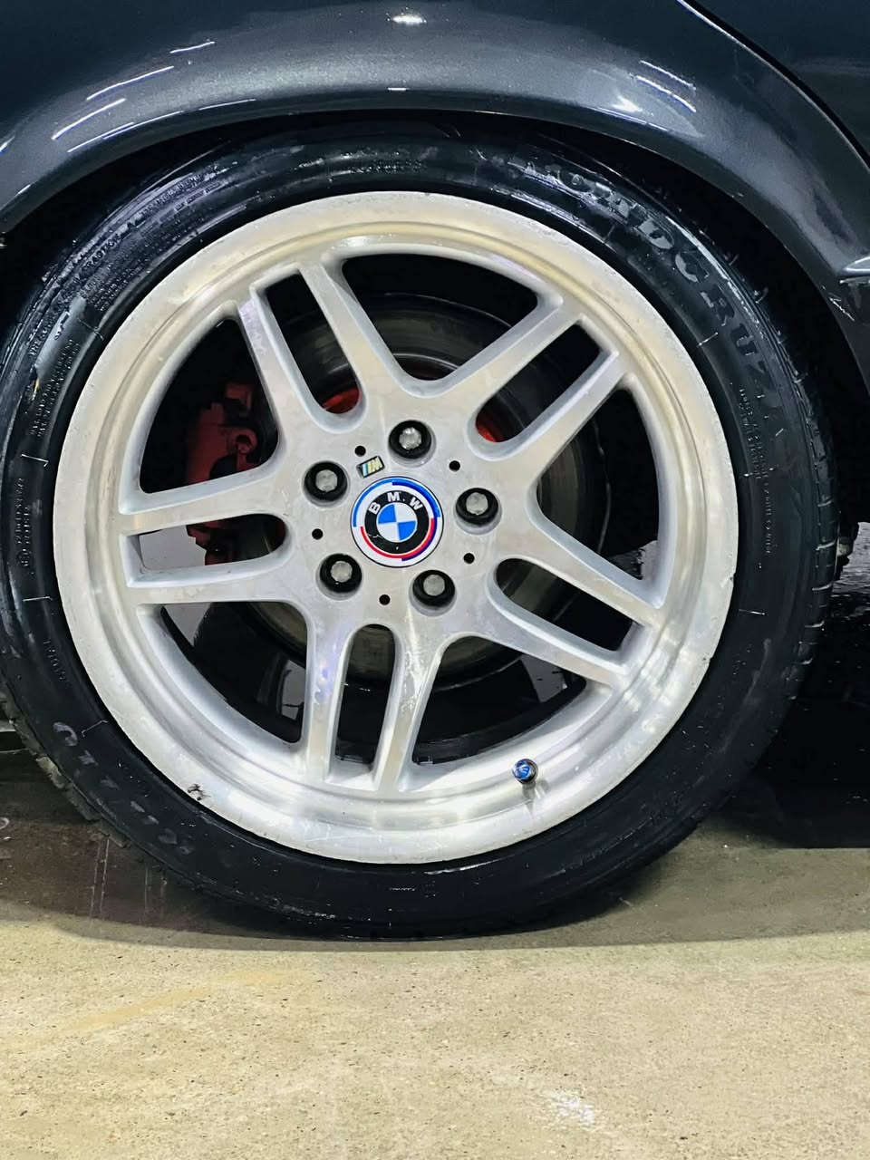 ویلوو تایەی M18 بۆ گۆڕینەوە هەر چواری لۆک لۆکە یەک ویلیان تۆزێ لەحیمی تیایە بەشەرتی لەرزین و خواری بۆ گۆڕینەوە چیتان هەیە بۆم بنێرن ئەدمینی دڵ وەرگیرە❤


**إذا كنت صاحب هذا الإعلان وتريد حذفه لأي سبب، رجاءا أرسل رسالة إلى الدعم الفني**