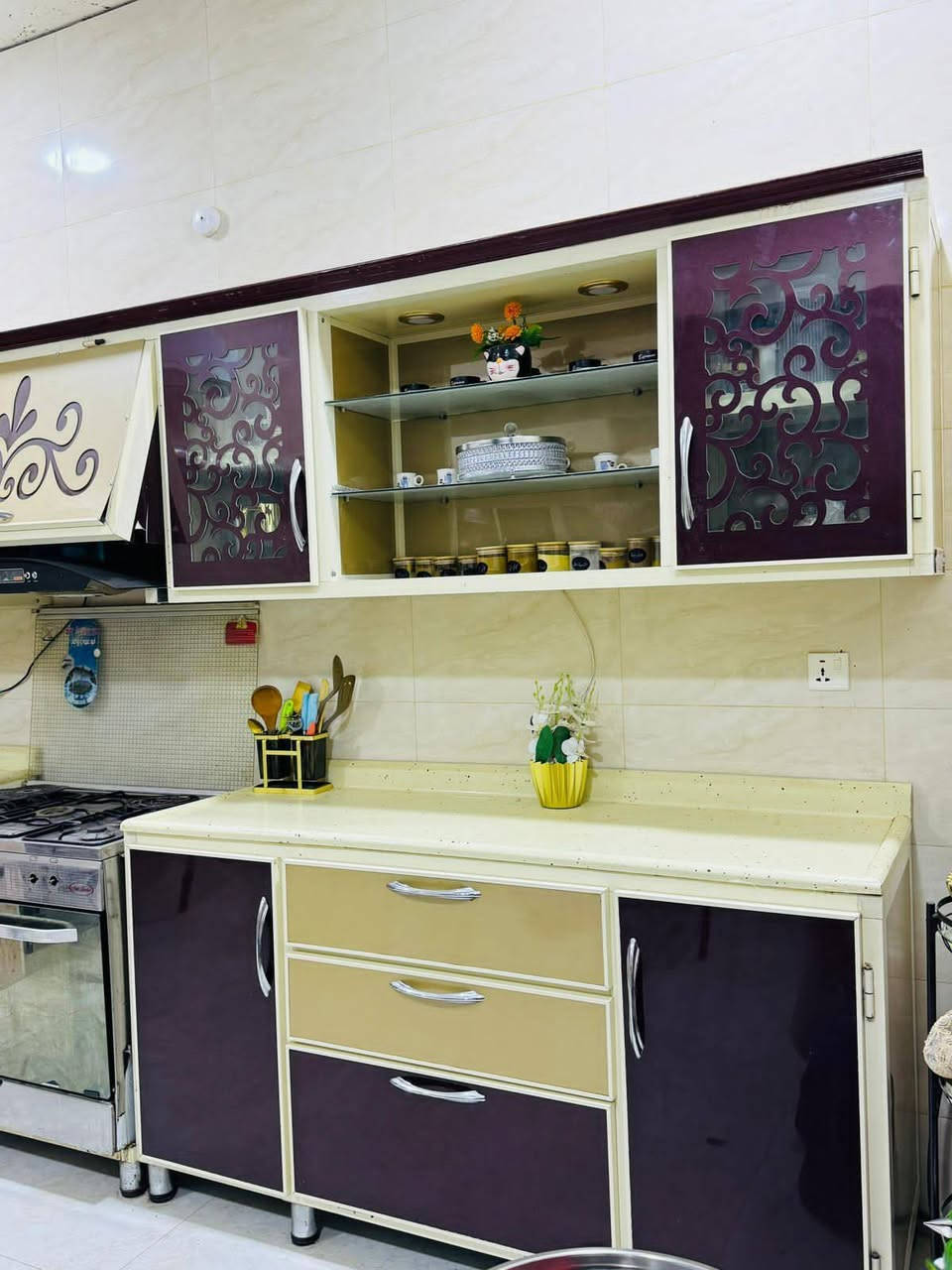 كاونتر جديد للبيع نضافه 100/100 الديوانيه ام الخيل.
***********
