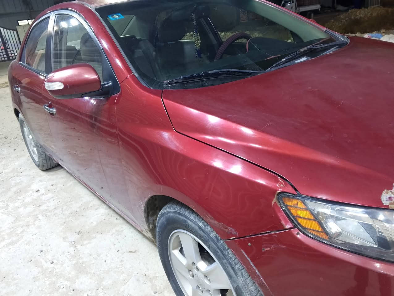 فورتي موديل 2010
فول واحد على واحد 
خليجي ابيع عالسونار و القناعة 
سيارة جاهزه للاخير ماعدا شمعات اماميه 
كير محرك تدفئه تبريد تخم تاير.هزه جديدة اباسمي.السعر 88 وبيه مجال حك الجية 
بغداد ابودشير للستفسار ***********
