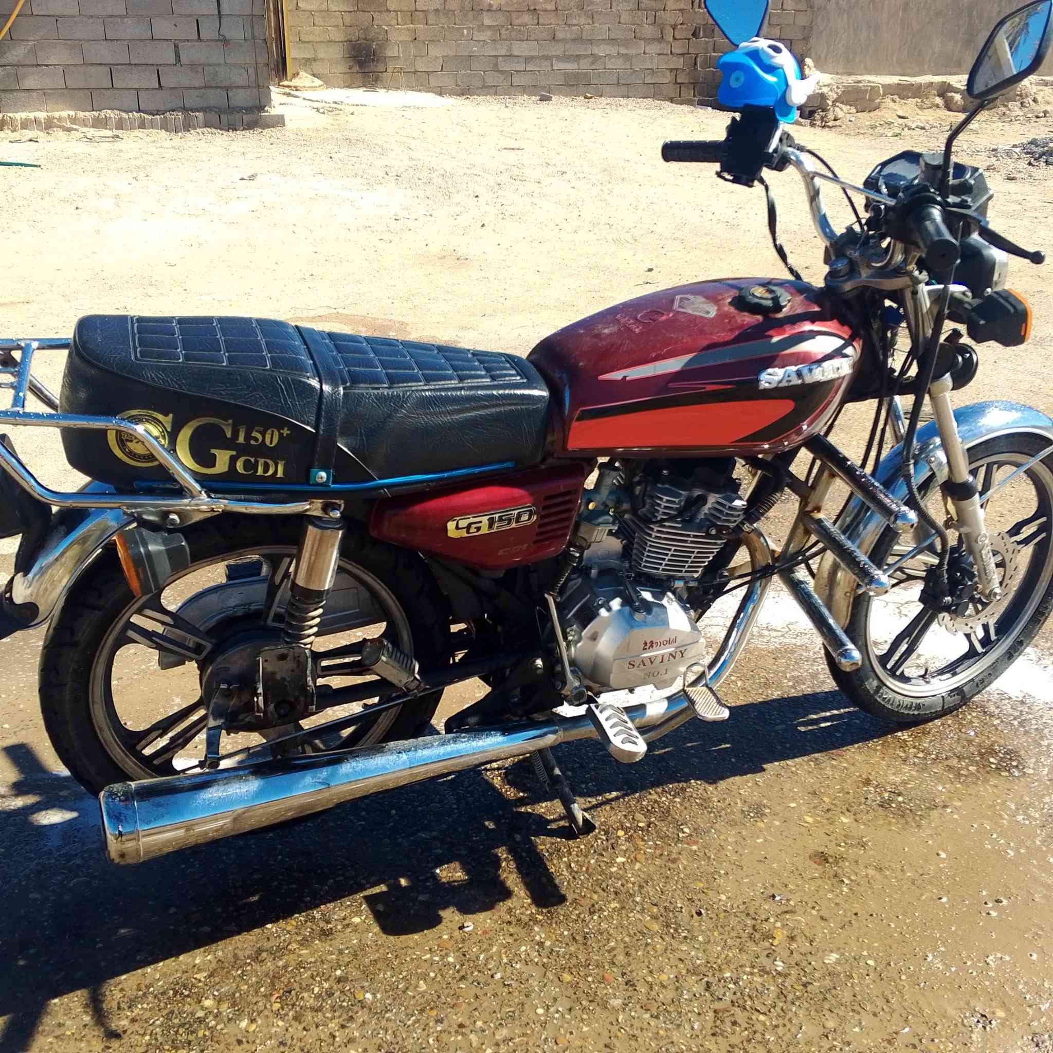 سلام عليكم: دراجه يراني سولنك دراجه نضيفه موديل 20مفتوح مره وحده سعر 600بيه مجال لمكان الكرمه البعوده لهاتف ***********
