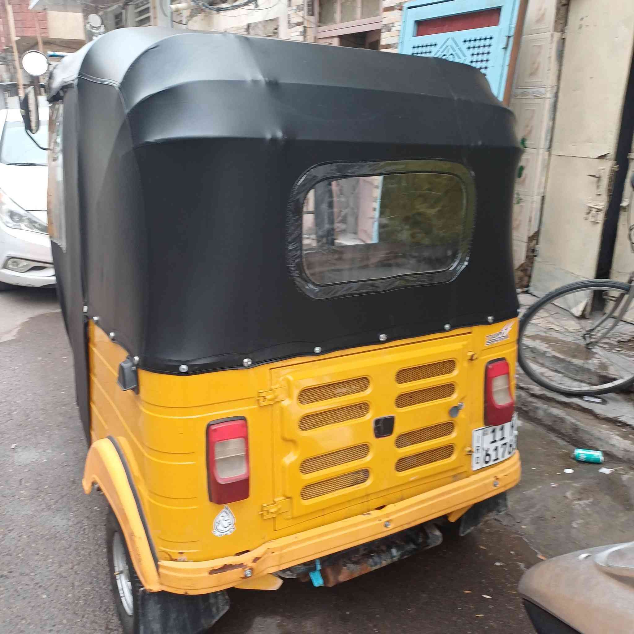 السلام عليكم تكتك ١٩ شهر ١٢ مكفوله من الضربه طخه صغيره بالغد ومعمر مكينه مكفوله السعر ٧ ونص مكاني بغداد ***********
