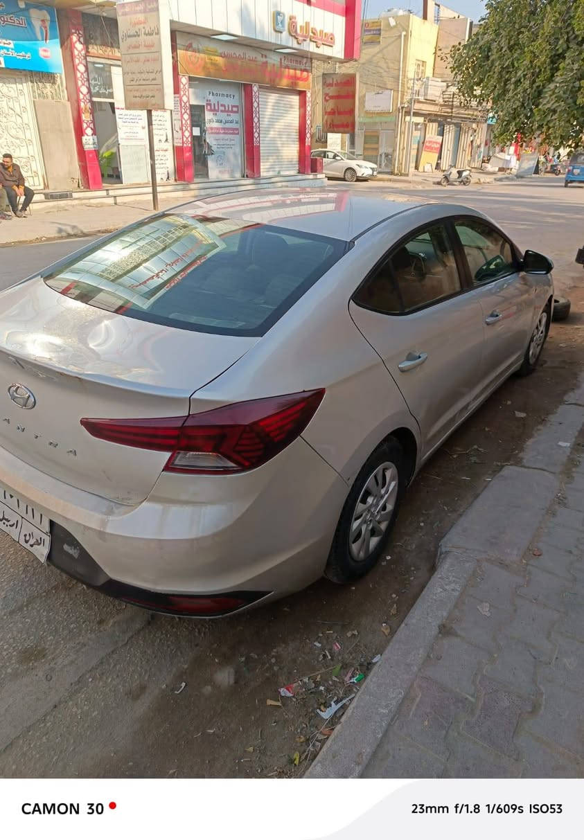 سلام عليكم للبيع النتراء ١٩ محرك دوش ٢٠٠ رقم أربيل تريد تحويل تريد وكاله بيع ومراوس اسعر ١٢٥ بيه مجال مكان اسياره كربلاء ***********
