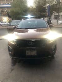 كيا سورنتو موديل 19 شكل 20 رقم بغداد دولي فول مواصفات 1/1 محرك 6 سلندر...