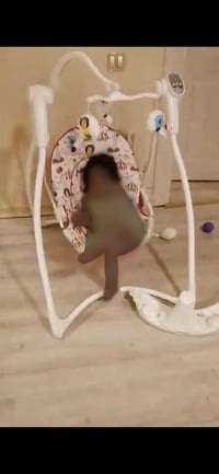 مرجيحة كهربائية • موسيقى • كرسي طعام