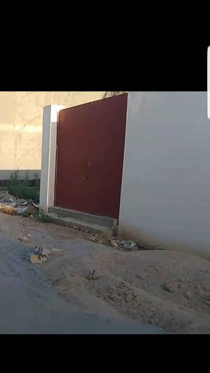 قطعة ارض زراعي مساحة  ١٥٠ م مربع ركن مسيجه والأساس صب شيش قالب بيها باب وعلى شارعين تبليط وخدمات ومجاري وماء وكهرباء سعرها  ب ٥٠ مليون في دوانم حجي حسن بالجمعيات  واءا تريد ١٠٠ م مربع هم يصير القطعه ركن ١٠ م × ١٥ م عمارة, ميسان


**إذا كنت صاحب هذا الإعلان وتريد حذفه لأي سبب، رجاءا أرسل رسالة إلى الدعم الفني**