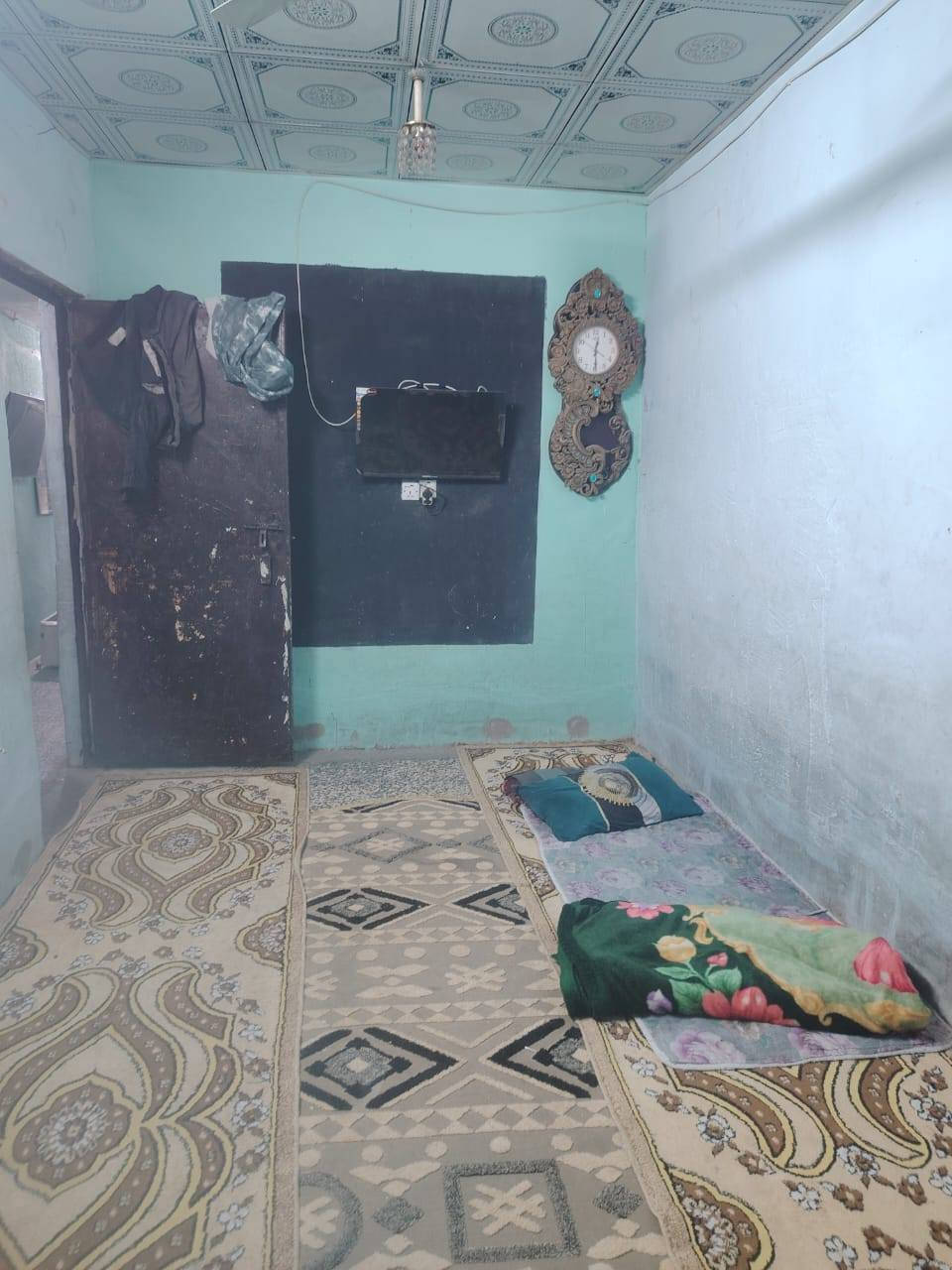 بسم الله الرحمن الرحيم
دار للبيع مساحه ٧٥تقريبا  نقد جنس الارض 
زراعي سعر 19 وبي مجال  خدمات ماء+كهرباء+ تبليط مجاري سقف سندويج+ سقف ثانوي  🌐 عنوان مدينه الصدر حي طارق الوسط بل فرع قبل السيطره للاستفسار ***********
