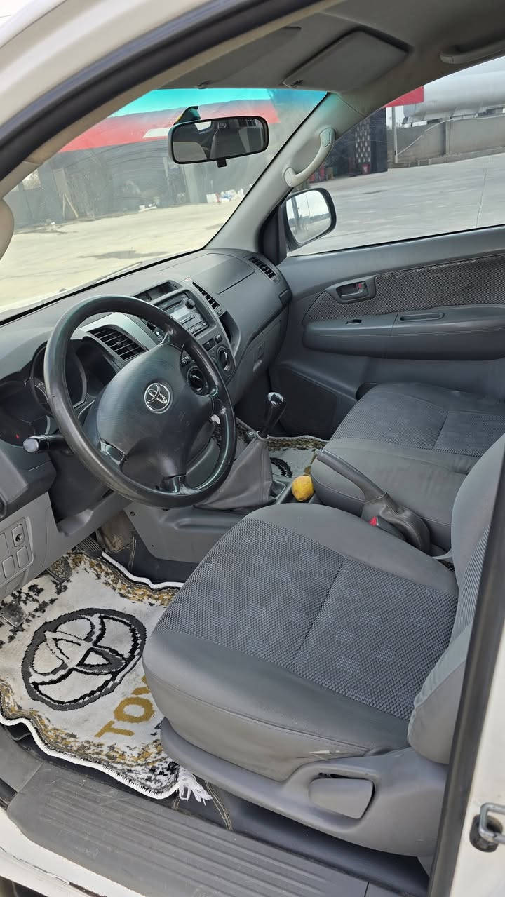 پیکاب مە رزیه مۆدێل2006 ڕه قەم هەولێر سەنەوی بەسەر نەجوە سەیارەکە بێ بۆیاخە گێرو مەکینەو ئه کسل بەشەرت  پشو پێشی کەپسە هەیکەلی زۆر جوانە چاڵو شوختی نیە ناو داخلی لۆک تەبریت ساردوو گەرم بەشەرت 4تایەو ویلی لۆک لەژێرە سەیاره کە کامل مەسروف کراوا دیناری مەسروفی نیە شوێن نزیک ڕانیە ***********.ڤایبەر.واتسائپ
